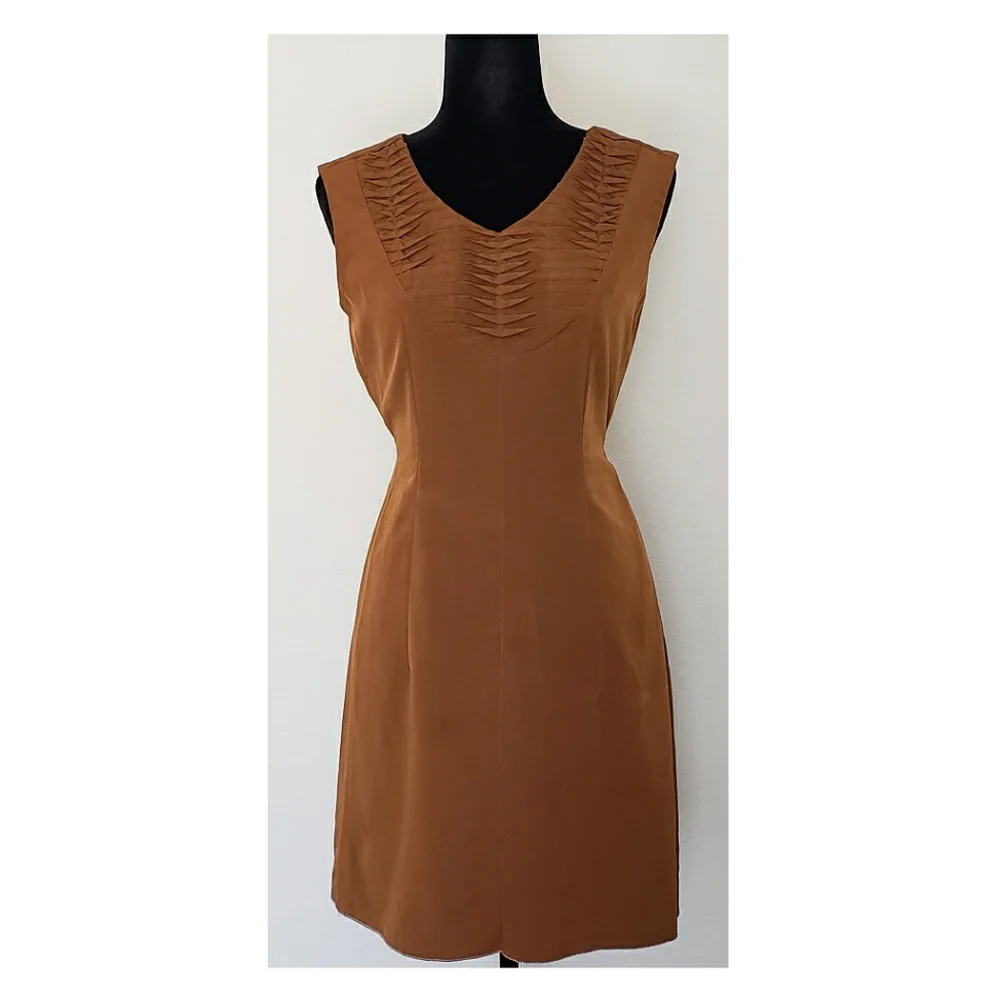 CASUAL BROWN DRESS - Picture 2 of 3